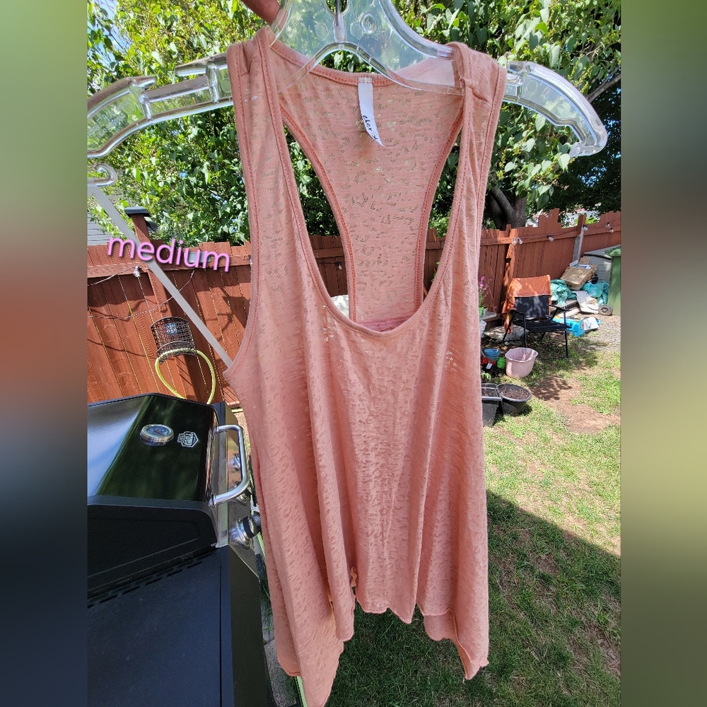 Peach  Backless Tank Top - Picture 3 of 7